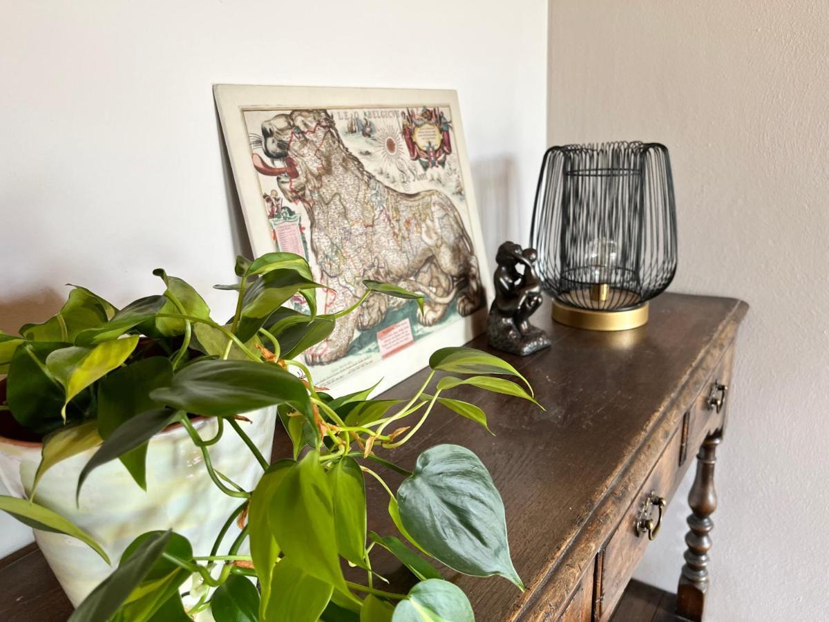 Guesthouse Oeyenbos Knegsel Εξωτερικό φωτογραφία